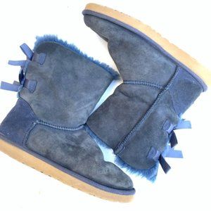 UGG Bailey Ribbon Blue Boot Size 7